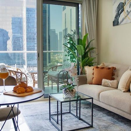 Vera Residences By Damac I 1Br Luxury Aparthotel Dubai Esterno foto