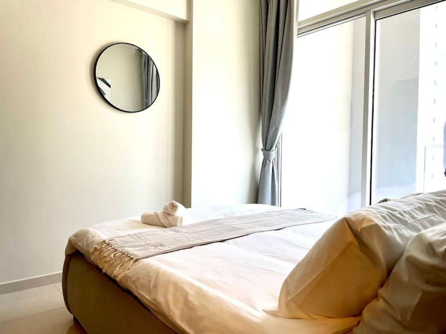 Vera Residences By Damac I 1Br Luxury Aparthotel Dubai Esterno foto